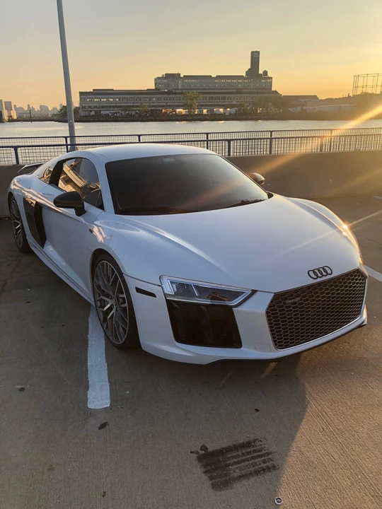 2018 Audi 4S R8 - Image 25 of 30
