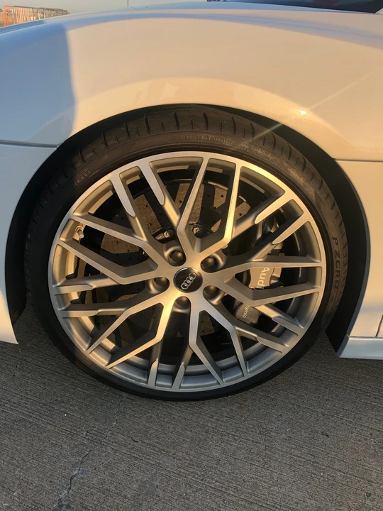 2018 Audi 4S R8 - Image 23 of 30