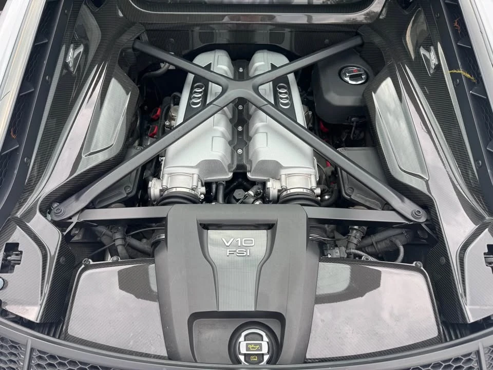 2018 Audi 4S R8 - Image 5 of 14