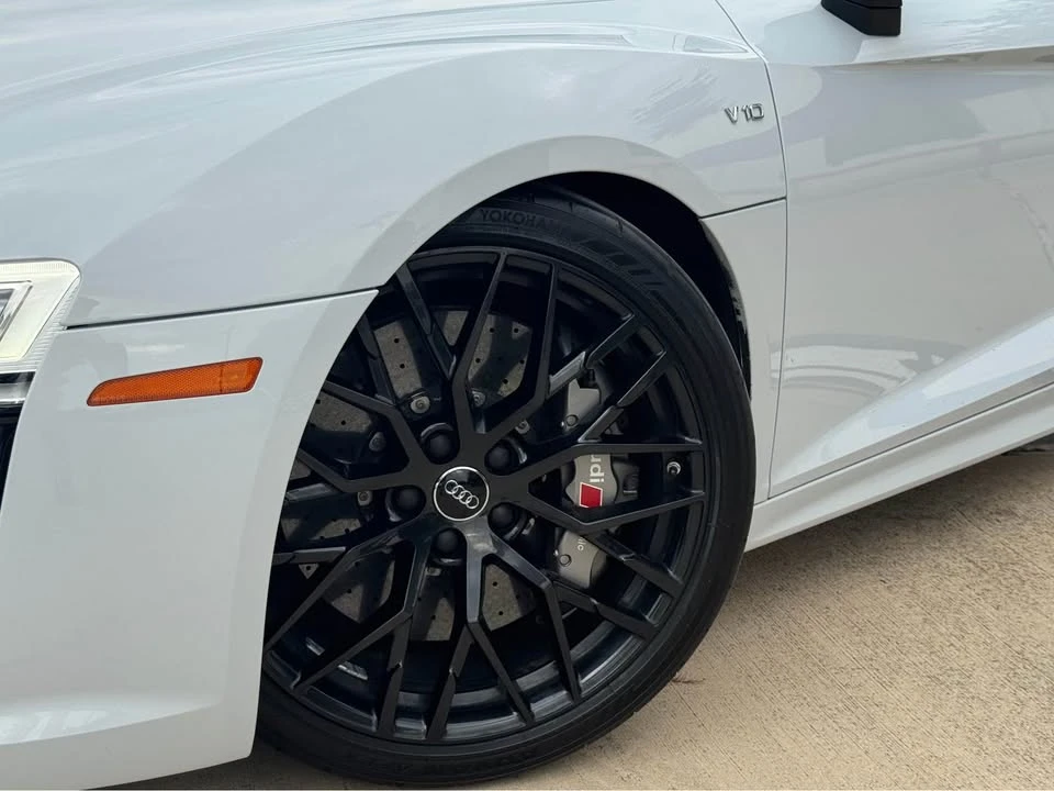 2018 Audi 4S R8 - Image 2 of 14