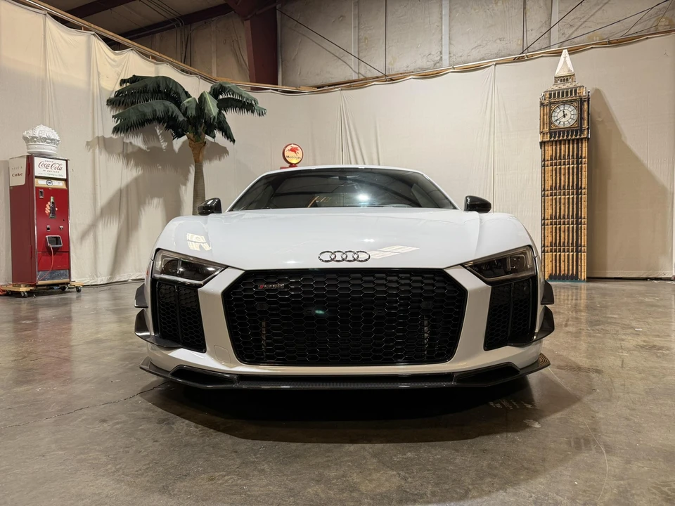 2018 Audi 4S R8 - Image 27 of 31