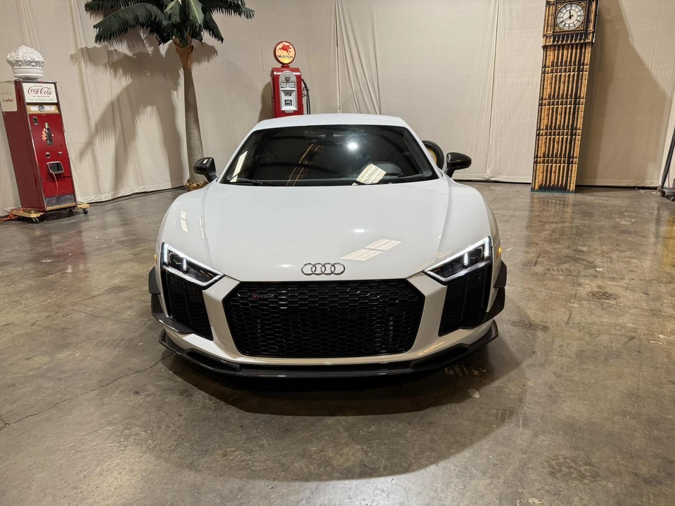 2018 Audi 4S R8 - Image 28 of 31