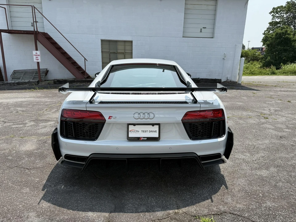 2018 Audi 4S R8 - Image 14 of 31