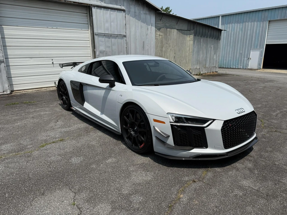 2018 Audi 4S R8 - Image 7 of 31