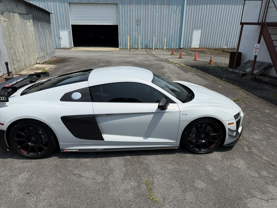2018 Audi 4S R8 - Image 9 of 31
