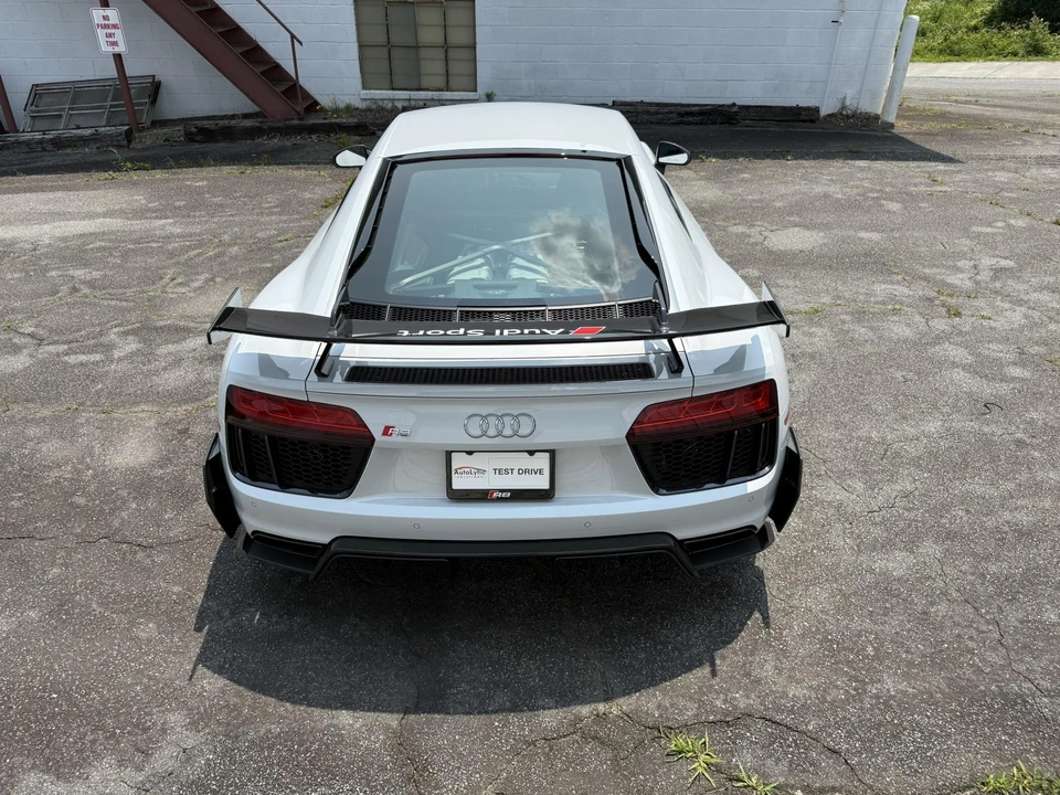 2018 Audi 4S R8 - Image 13 of 31