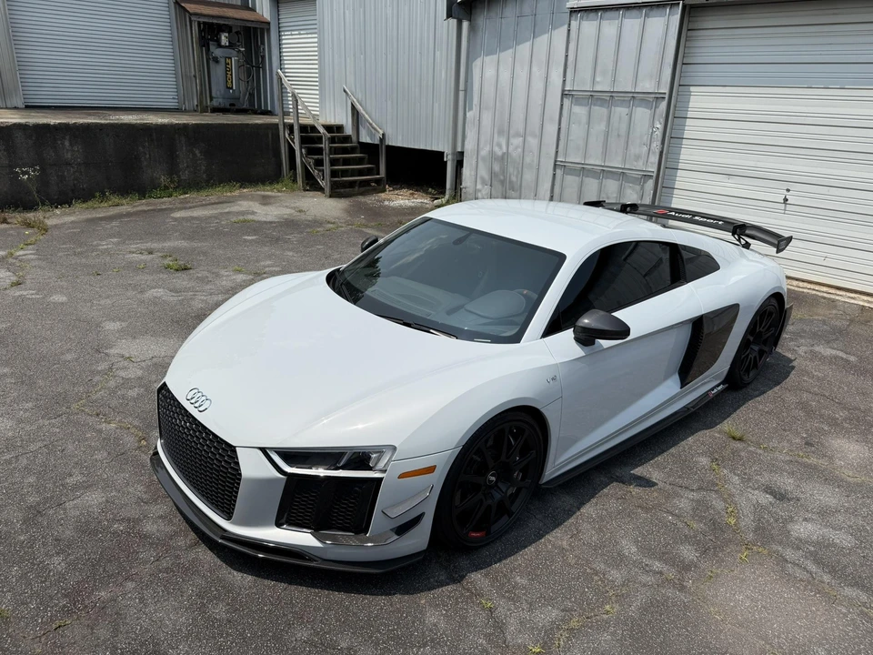 2018 Audi 4S R8 - Image 2 of 31