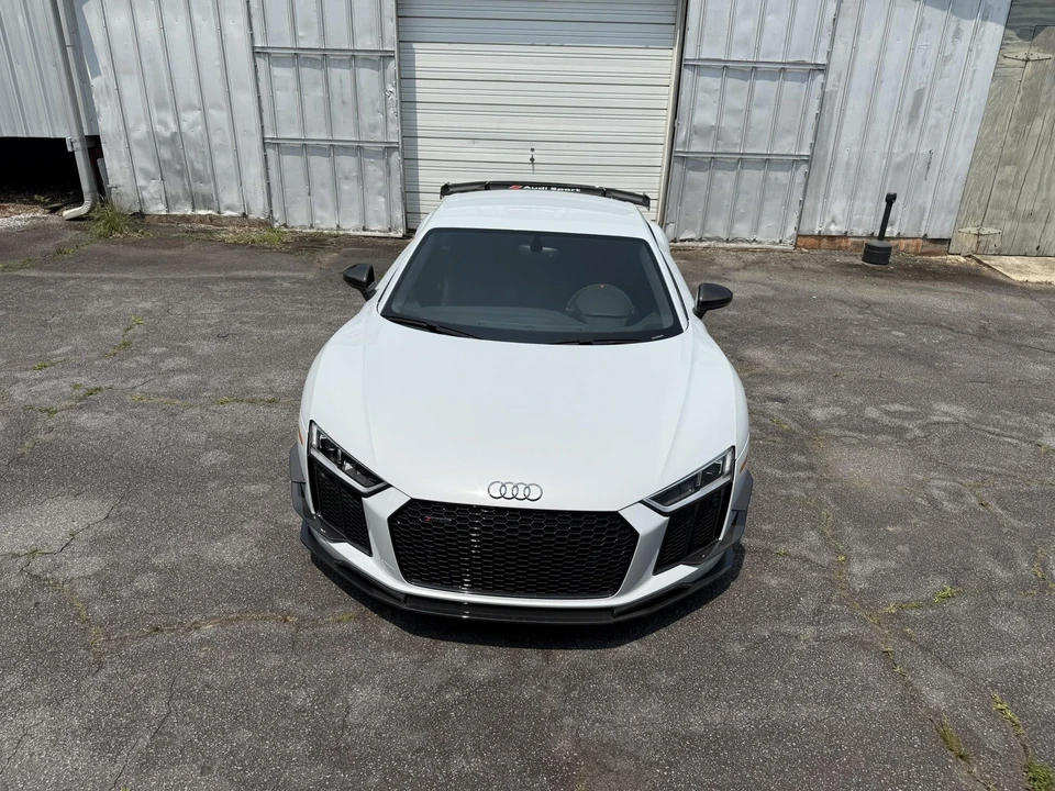 2018 Audi 4S R8 - Image 3 of 31