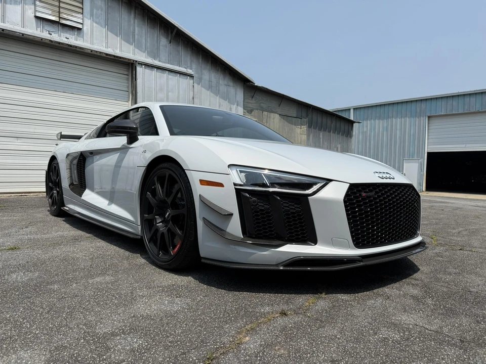 2018 Audi 4S R8 - Image 6 of 31