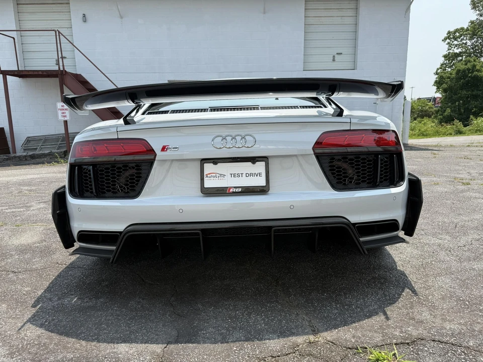 2018 Audi 4S R8 - Image 15 of 31