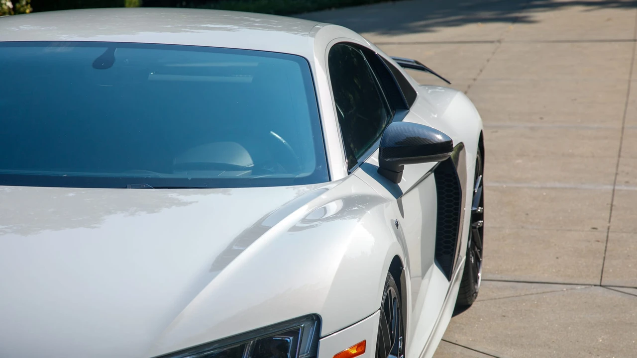 2018 Audi 4S R8 - Image 29 of 31