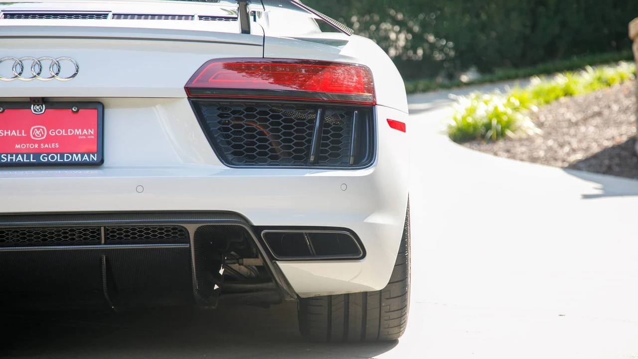 2018 Audi 4S R8 - Image 22 of 31