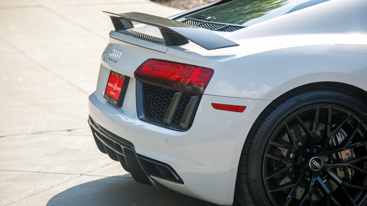 2018 Audi 4S R8 - Image 21 of 31