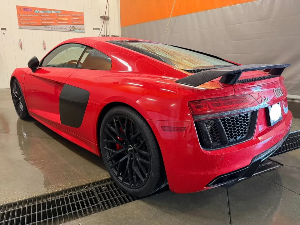 2018 Audi 4S R8 - Image 2 of 6