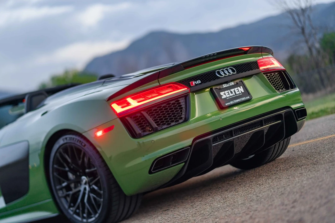2018 Audi 4S R8 - Image 3 of 31