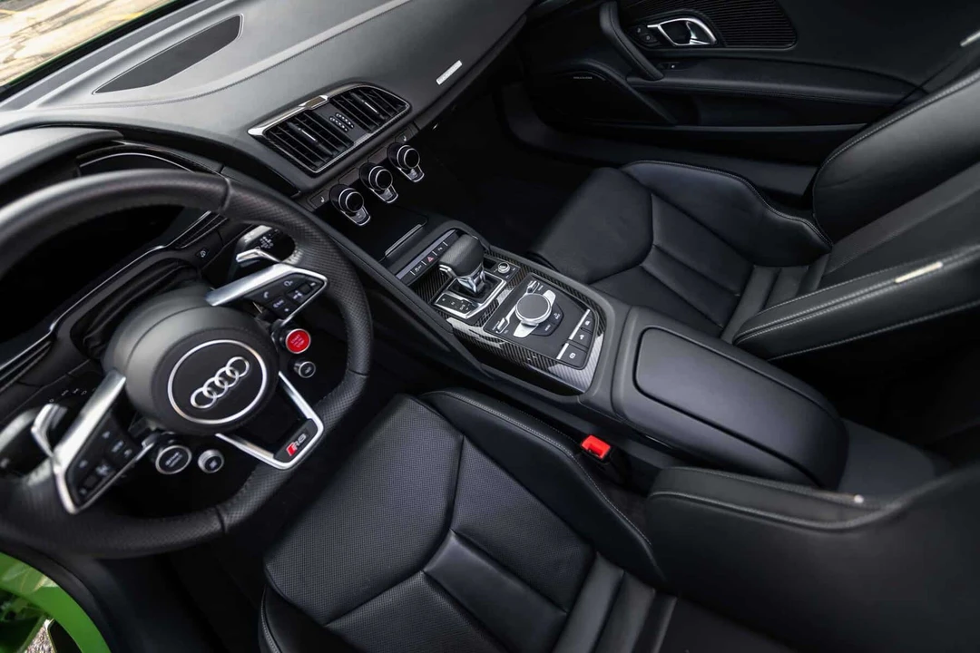 2018 Audi 4S R8 - Image 17 of 31