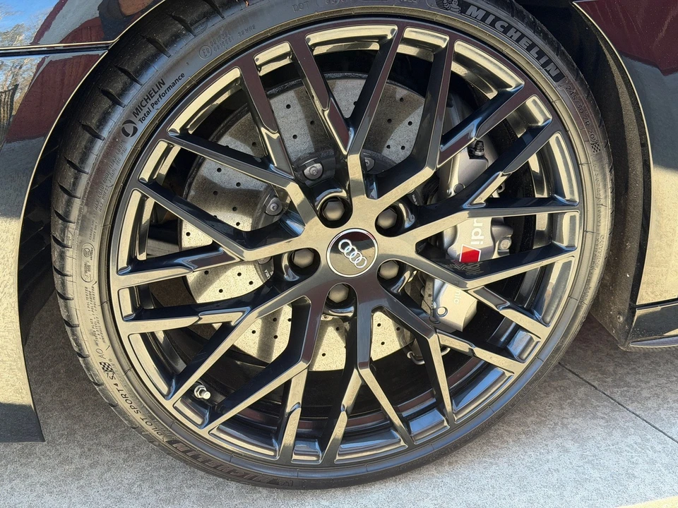 2018 Audi 4S R8 - Image 16 of 21