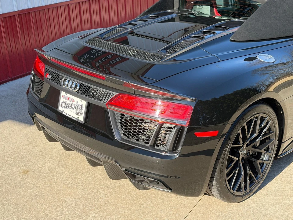 2018 Audi 4S R8 - Image 3 of 21