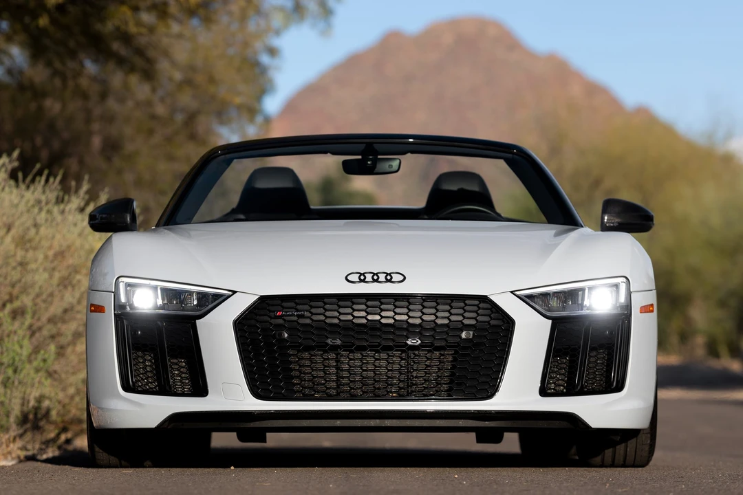 2018 Audi 4S R8 - Image 30 of 31