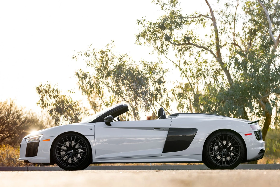 2018 Audi 4S R8 - Image 20 of 31