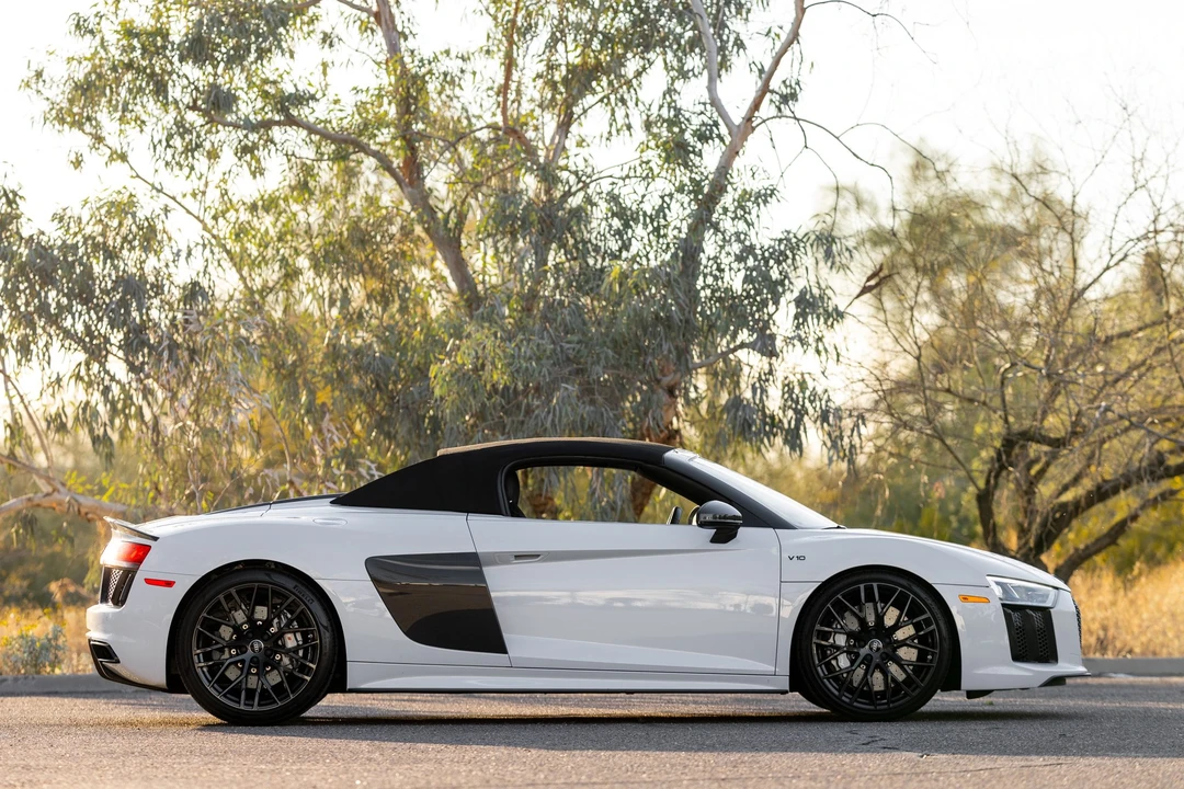 2018 Audi 4S R8 - Image 26 of 31