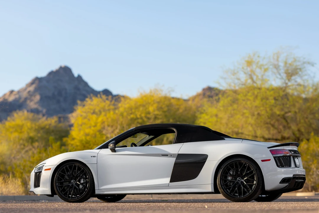 2018 Audi 4S R8 - Image 18 of 31
