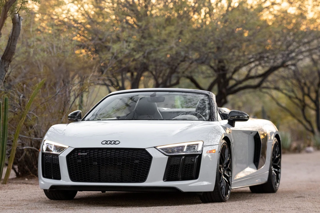 2018 Audi 4S R8 - Image 2 of 31