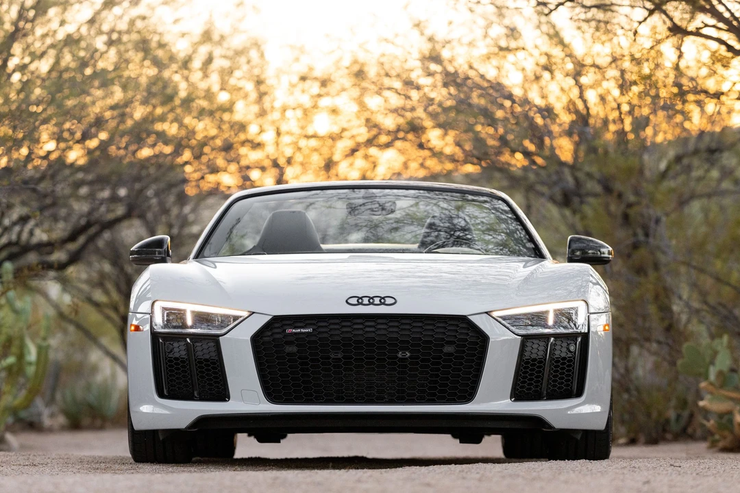 2018 Audi 4S R8 - Image 14 of 31