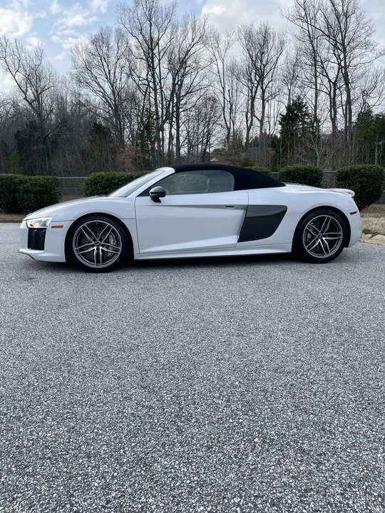 2018 Audi 4S R8 - Image 7 of 31