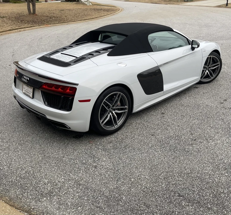 2018 Audi 4S R8 - Image 9 of 31