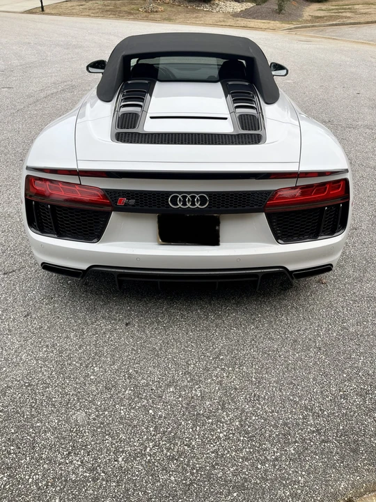 2018 Audi 4S R8 - Image 8 of 31
