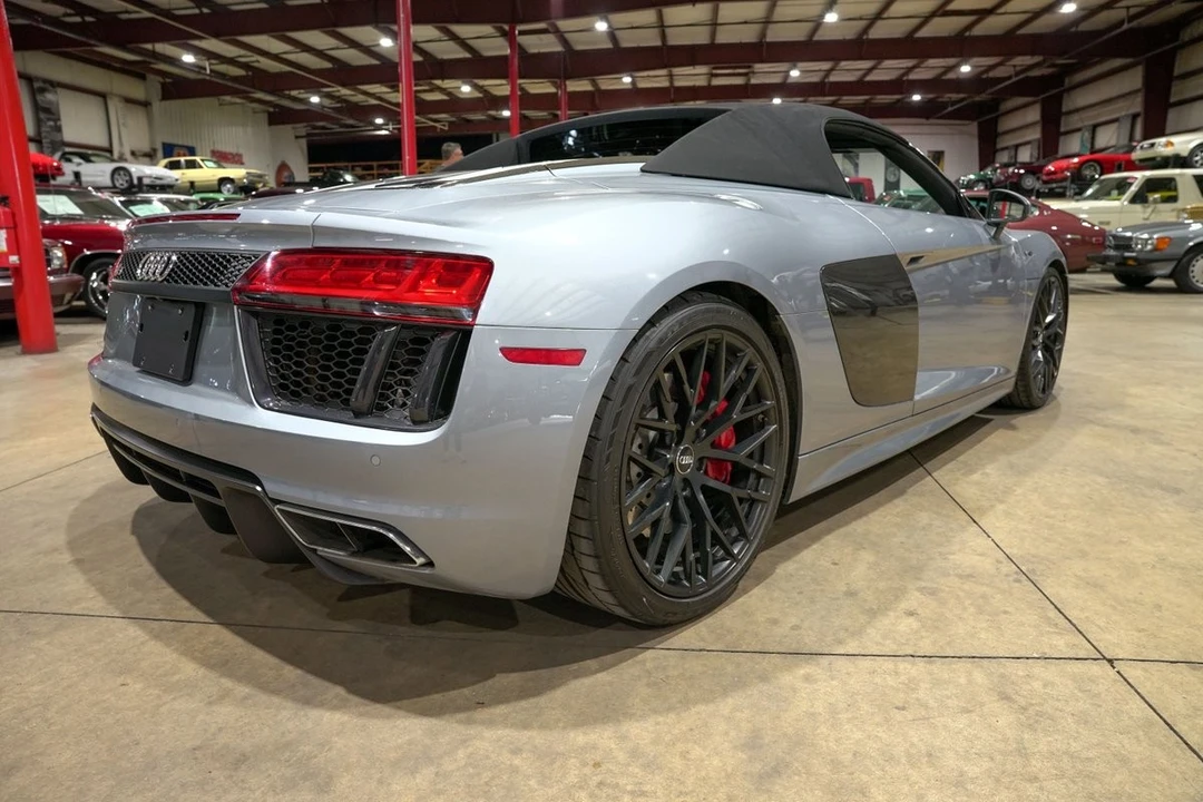 2018 Audi 4S R8 - Image 24 of 31