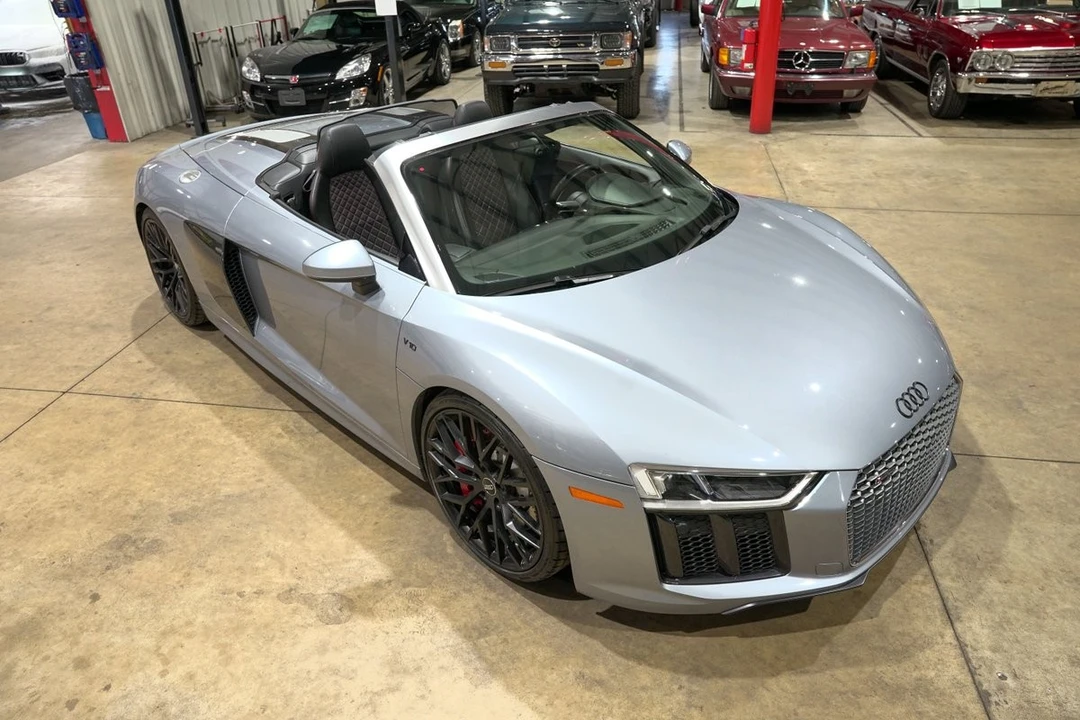 2018 Audi 4S R8 - Image 14 of 31
