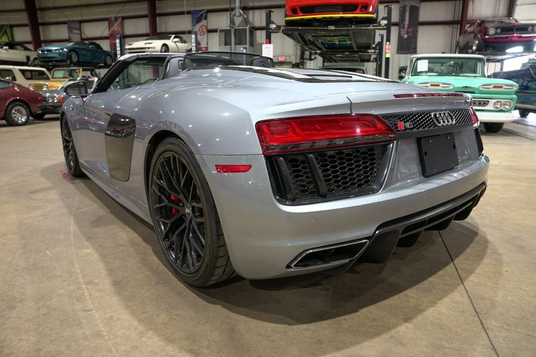 2018 Audi 4S R8 - Image 6 of 31
