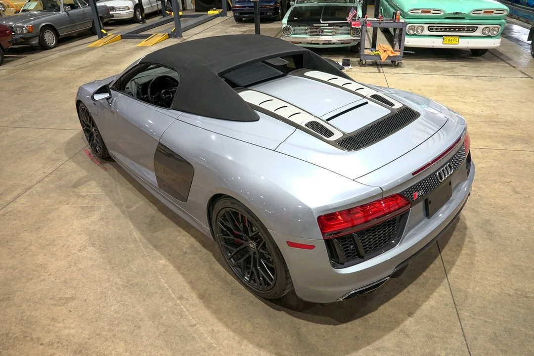 2018 Audi 4S R8 - Image 30 of 31