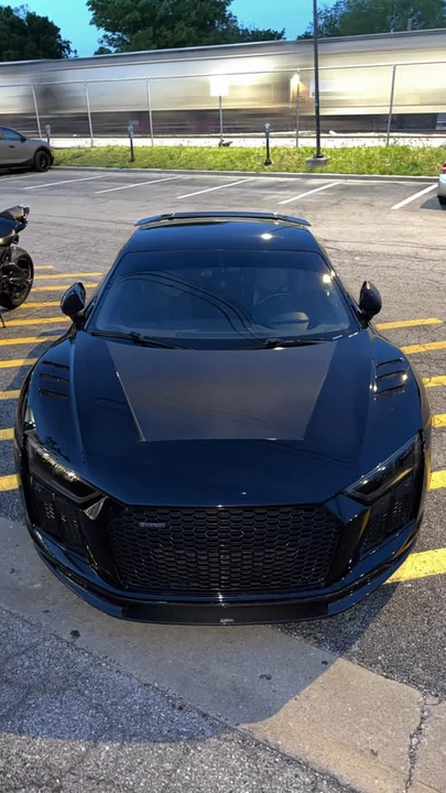 2018 Audi 4S R8 - Image 2 of 3