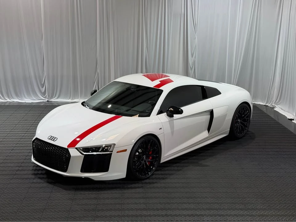 2018 Audi 4S R8 - Image 2 of 7