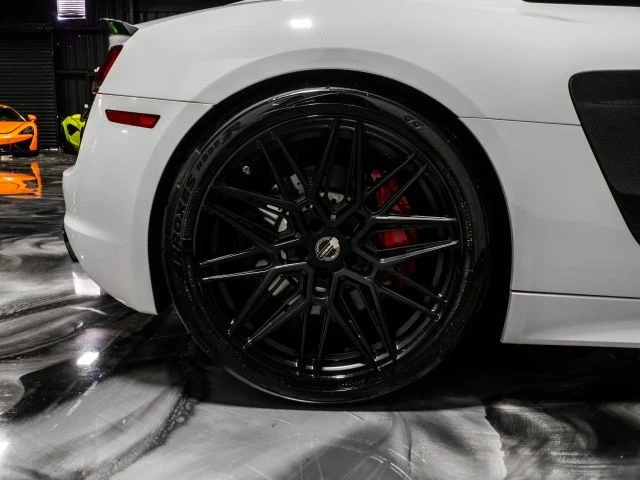 2018 Audi 4S R8 - Image 17 of 21