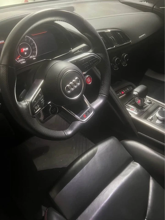 2018 Audi 4S R8 - Image 4 of 7