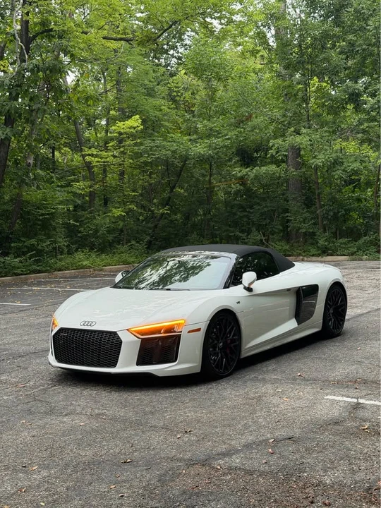 2018 Audi 4S R8 - Image 7 of 12
