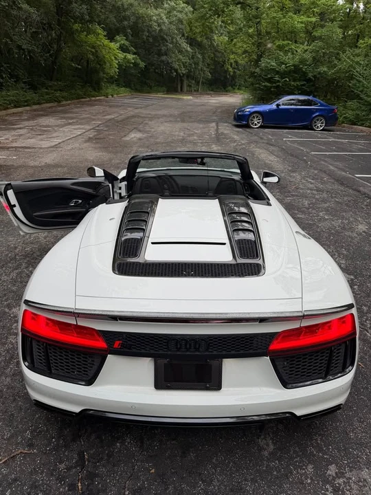 2018 Audi 4S R8 - Image 12 of 12