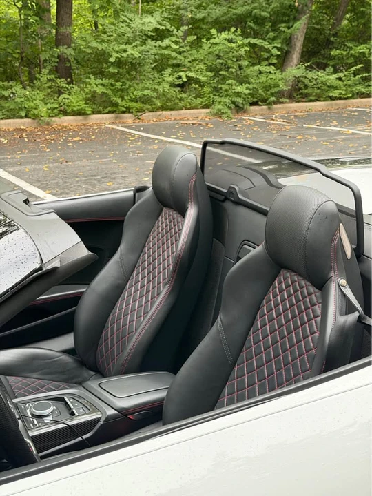 2018 Audi 4S R8 - Image 8 of 12