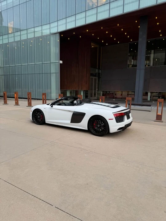 2018 Audi 4S R8 - Image 5 of 12
