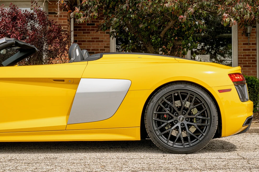 2018 Audi 4S R8 - Image 26 of 31