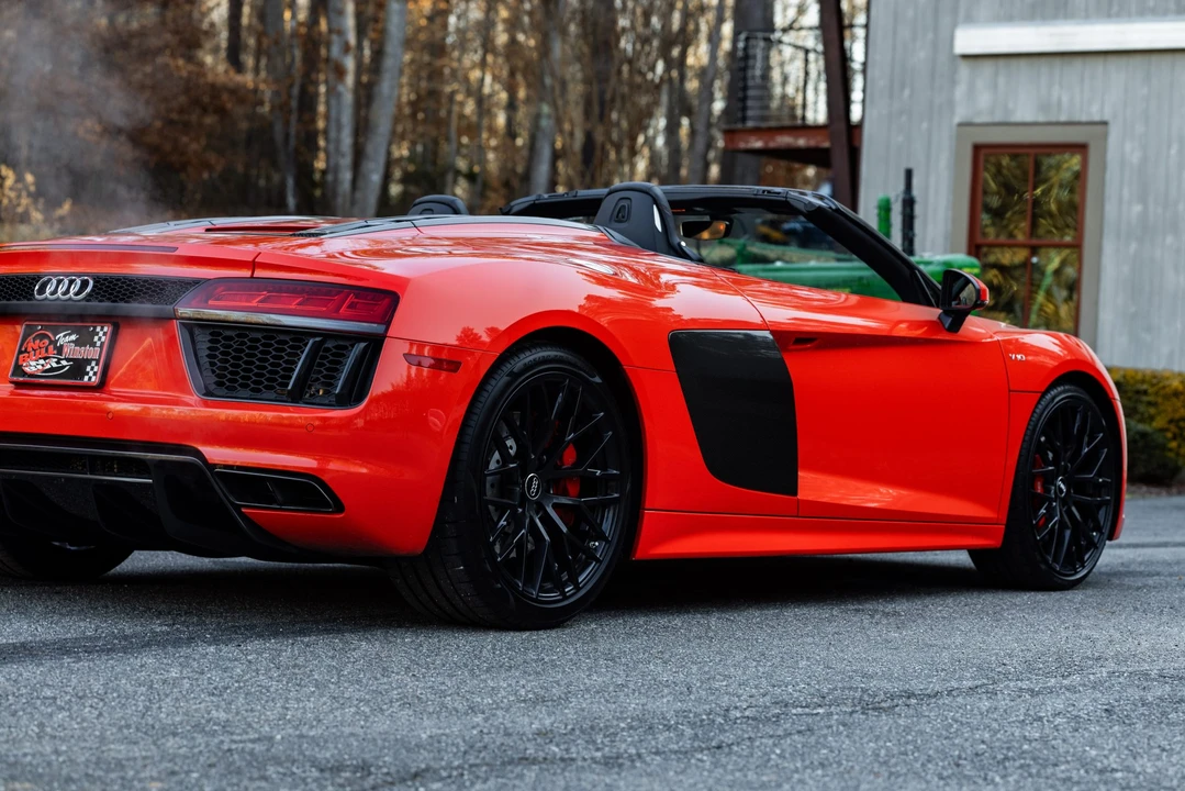 2018 Audi 4S R8 - Image 27 of 31