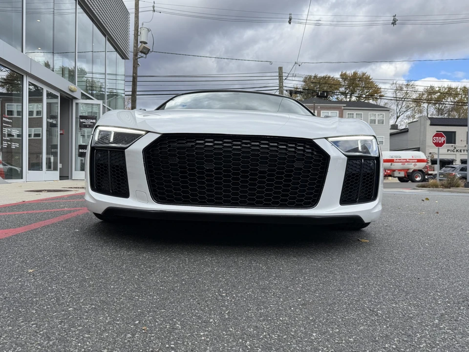 2018 Audi 4S R8 - Image 26 of 31
