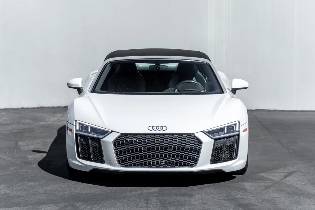 2018 Audi 4S R8 - Image 4 of 31