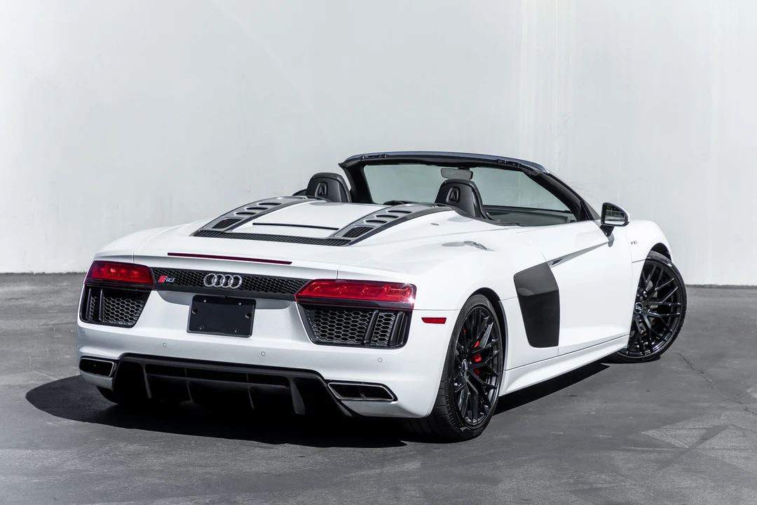 2018 Audi 4S R8 - Image 16 of 31