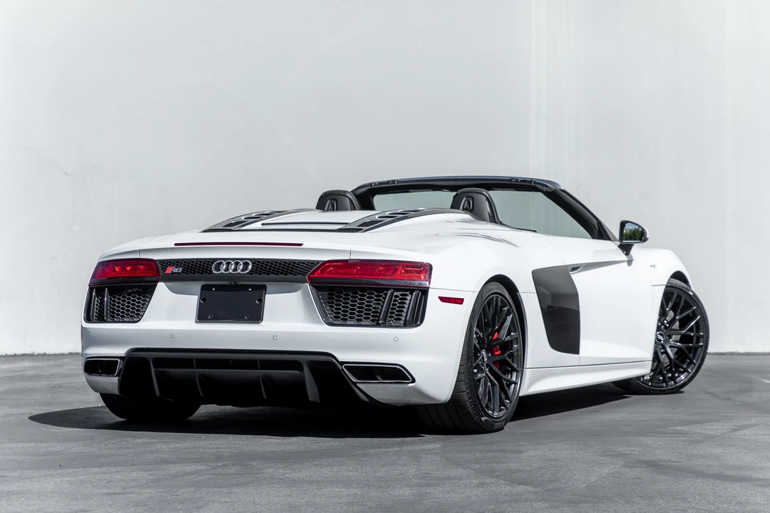 2018 Audi 4S R8 - Image 15 of 31