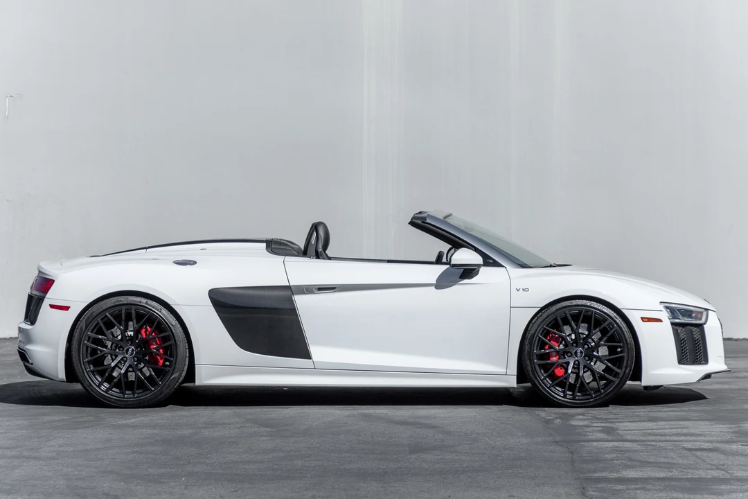 2018 Audi 4S R8 - Image 17 of 31